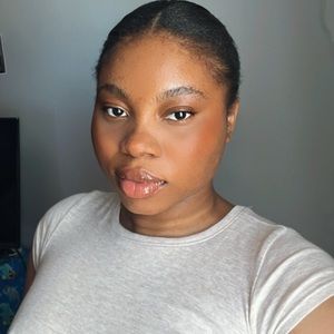 Meet your Posher, Chinaza